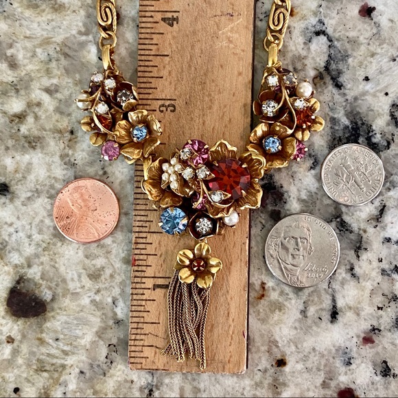 VTG Elaborate Crystal Gold-tone Floral Statement Necklace - Picture 5 of 12